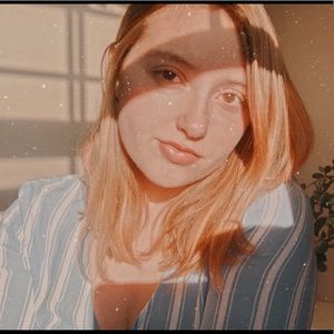 Meet your Posher, Kelsey